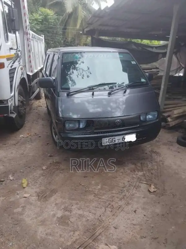 Toyota CR36 1994 Van (Used)