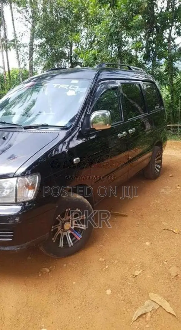 Toyota Noah Kr42 2006 Van (Used)