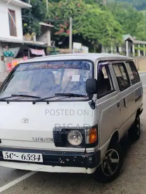 Toyota LiteAce Cm20 1983 Van (Used)