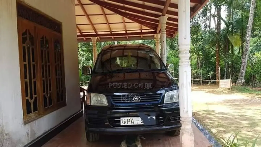 Toyota Noah Kr42 2006 Van (Used)