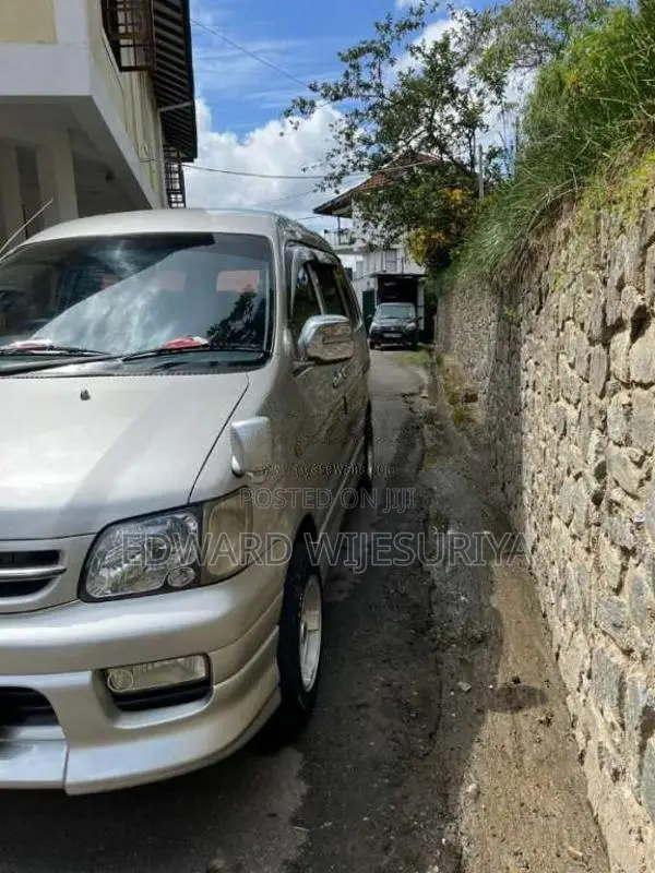 Toyota Kr42 1999 Van (Used)
