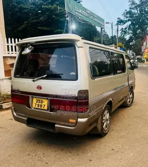 Toyota LH103 SUPER GL 1995 Van (Used)