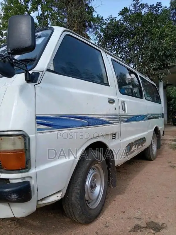 Toyota Lh30 1980 Van (Used)