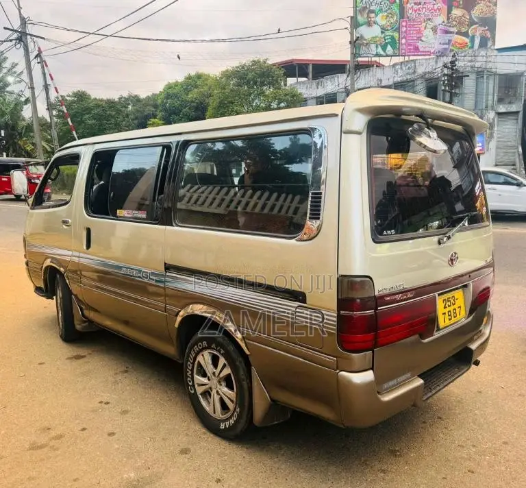 Toyota LH103 SUPER GL 1995 Van (Used)