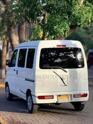 Daihatsu Hijet 2016 Van (Used)