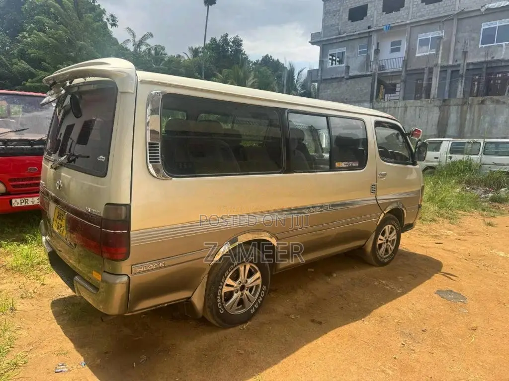 Toyota LH103 SUPER GL 1995 Van (Used)