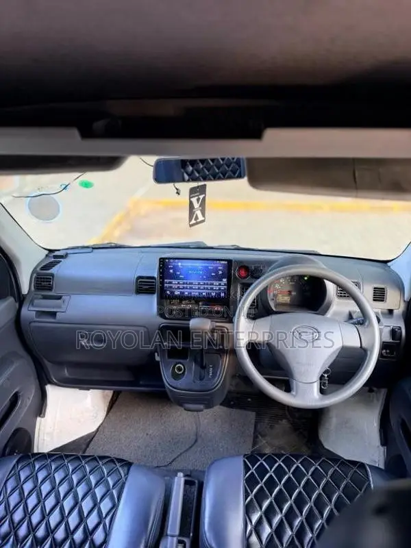 Daihatsu Hijet 2016 Van (Used)