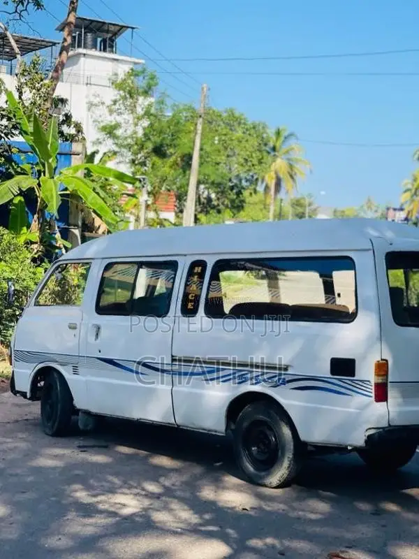 Toyota LH40 1989 Van (Used)