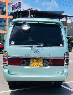Toyota Dolphin 1997 Van (Used)