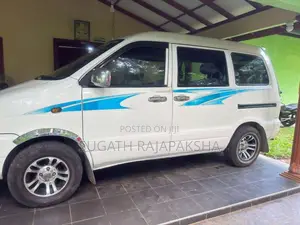 Toyota Noah 1998 Van (Used)