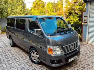 Nissan Caravan E25 Long Model 2007 Van (Used)