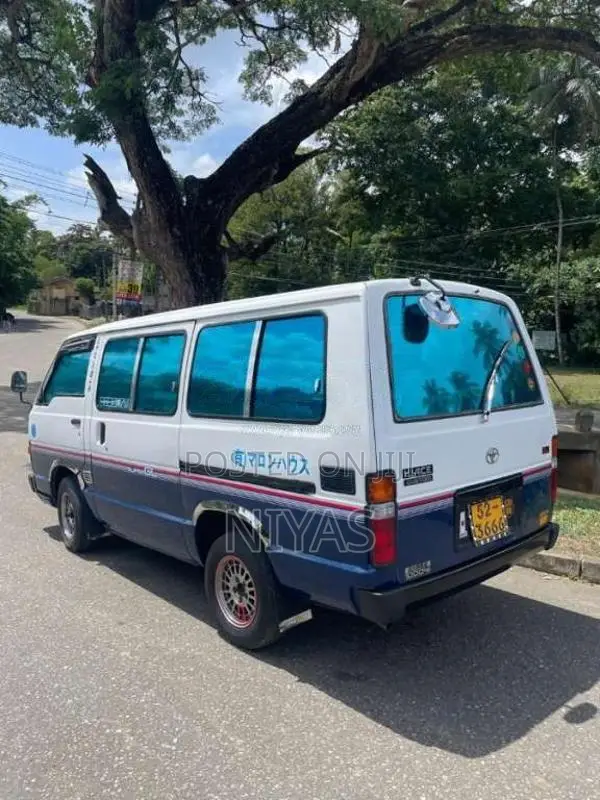 Toyota HIACE LH51 1987 Van (Used)
