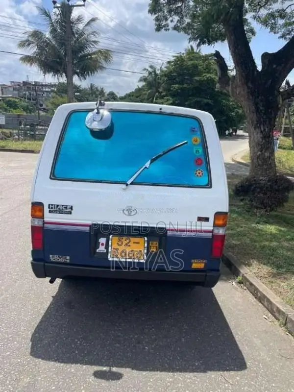 Toyota HIACE LH51 1987 Van (Used)