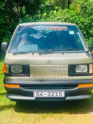 Toyota LiteAce 1990 Van (Used)