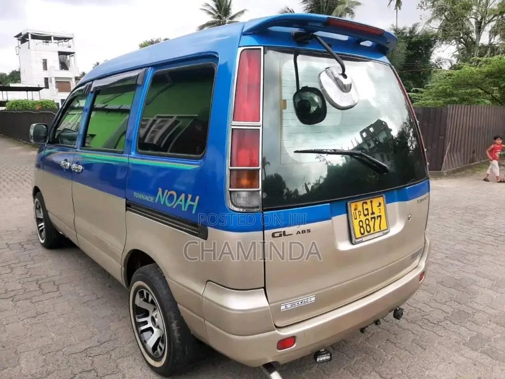 Toyota Townace Noah CR41 1998 Van (Used)