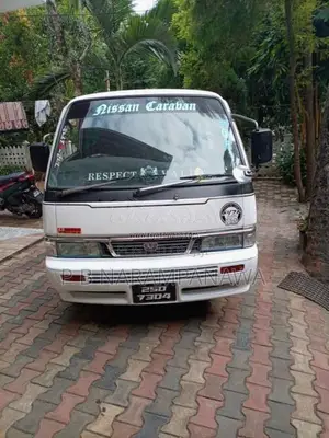 Nissan Caravan 1997 Van (Used)