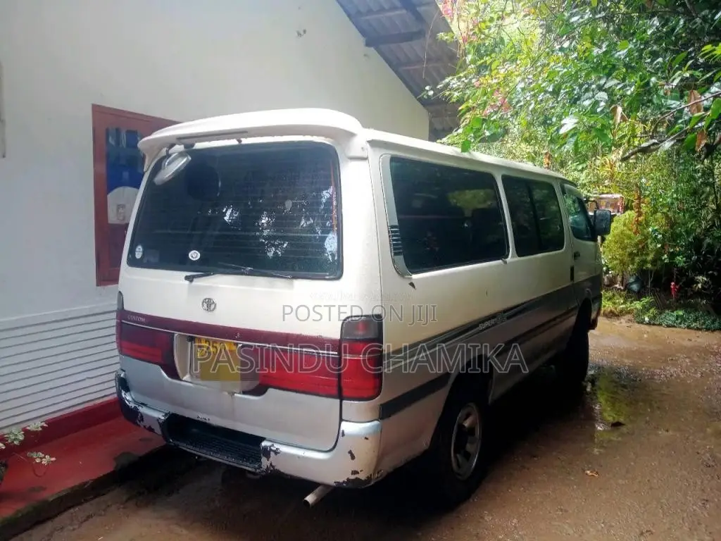 Toyota LH119 1993 Van (Used)
