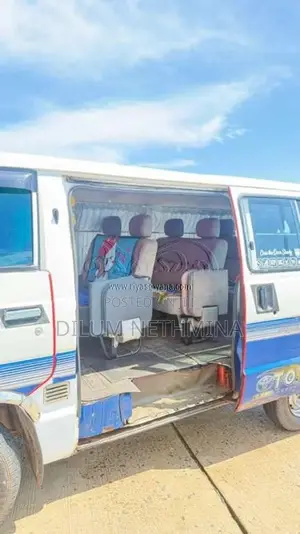 Toyota Shell 1996 Van (Used)