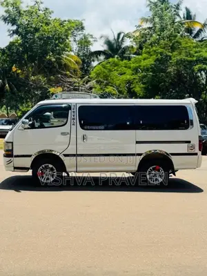 Toyota Dolphin 1991 Van (Used)