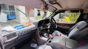 Toyota Dolphin 1993 Van (Used)