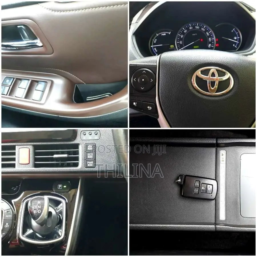 Toyota Esquire 2014 Van (Used)