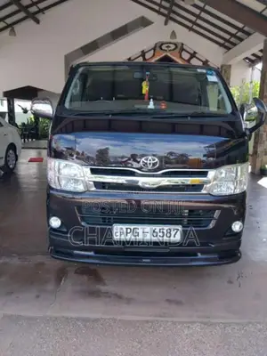 Toyota KDH Super Gl Prime Selection 201 2013 Van (Used)