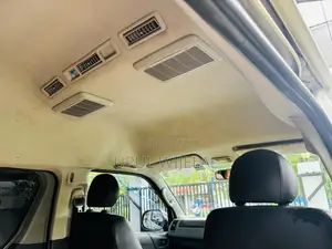 Toyota KDH 201 HIGH ROOF GL 2011 Van (Used)