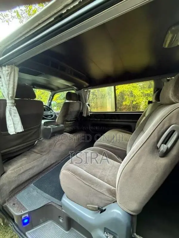 Toyota Dolphin 103 1994 Van (Used)