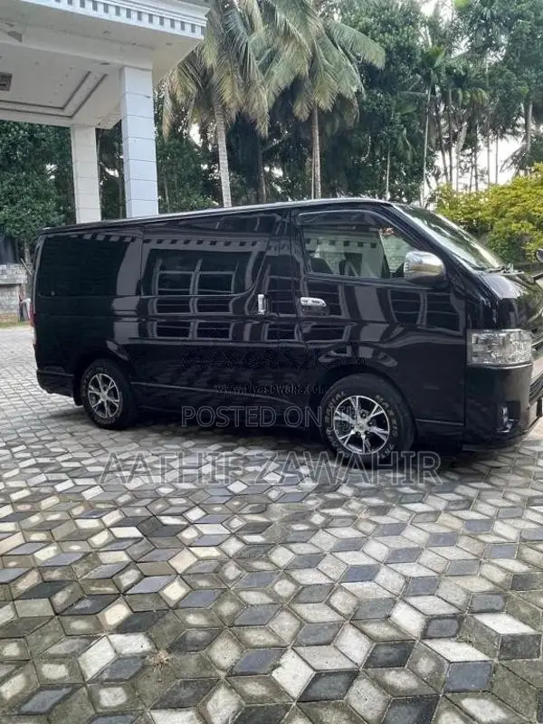 Toyota Dark Prime 2015 Van (Used)