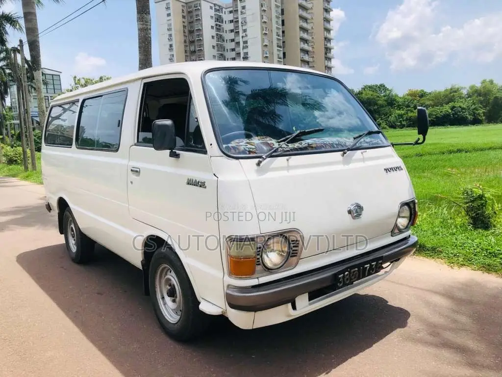 Toyota HIACE 1978 Van (Used)