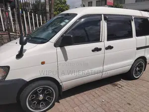 Toyota Kr42 2007 Van (Used)