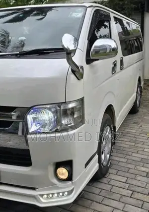 Toyota KDH TRH SUPER GL 2015 Van (Used)