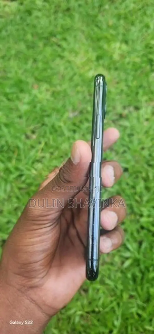Apple iPhone 11 Pro (Used)