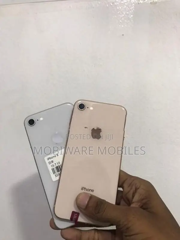 Apple iPhone SE 2 128GB (Used)