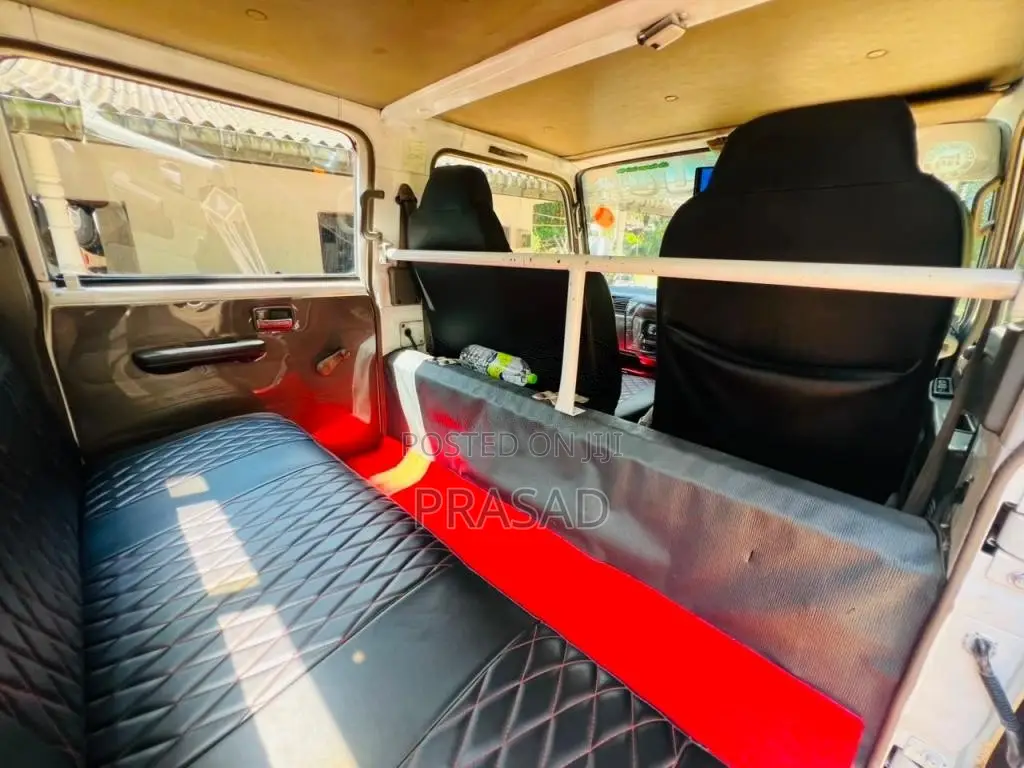 Isuzu Crewcab 1988 Crew Cab (Used)