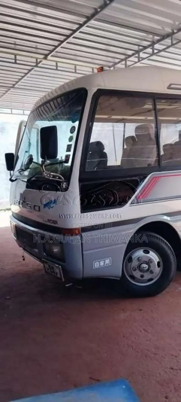 Mitsubishi Rosa 1987 Bus (Used)