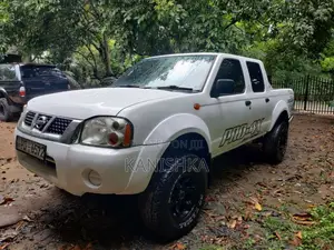 Nissan D22 2012 Pickup (Used)