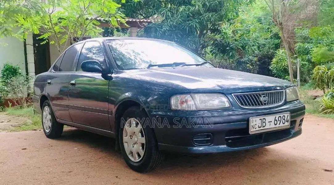 Nissan FB15 2004 Car (Used)