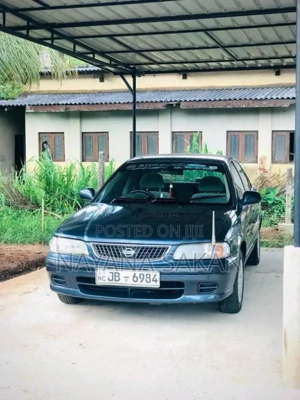 Nissan FB15 2004 Car (Used)