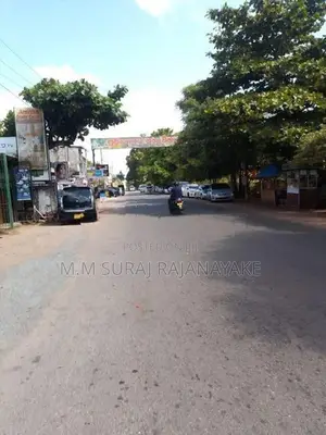 Land for Sale in Katunayake - Averiwatte