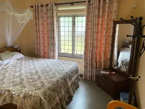 Ratmalana off Attidiya Rd 40Perches Land with a 05 Roomed House for Sa