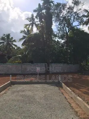 Land for Sale in Kandana Ganemulla 276 Road Commercial Plots