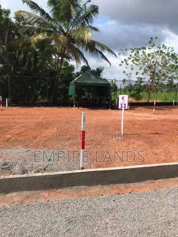 Land for Sale in Batagama Road Kandana Gated Community