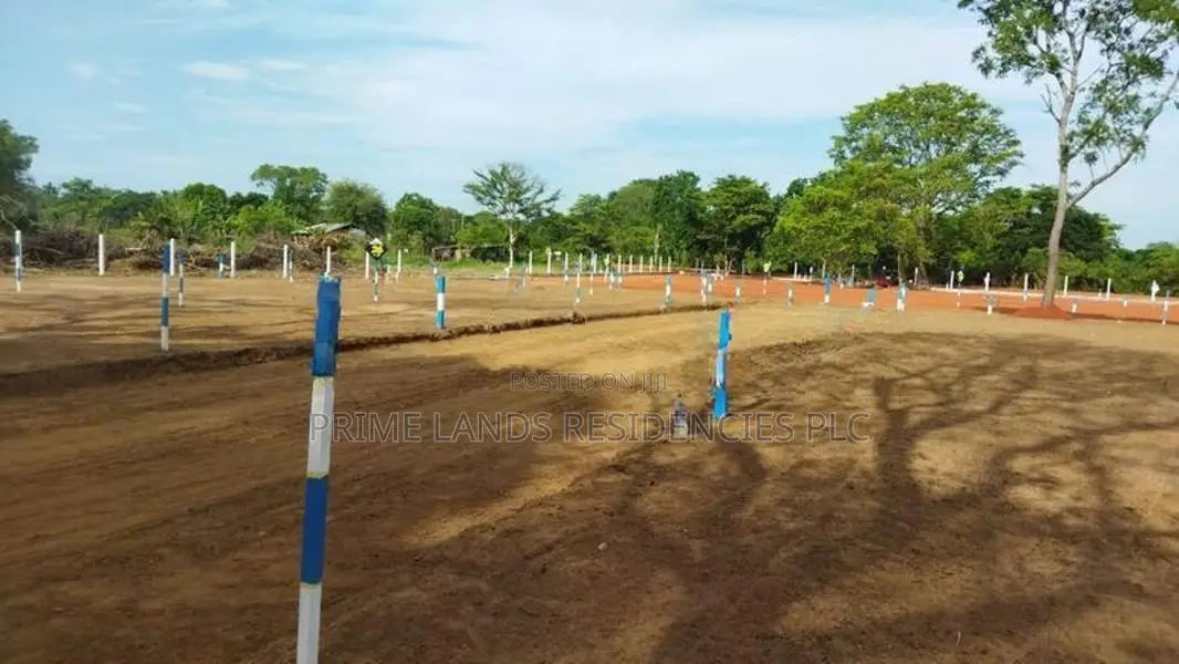 මරදන්කඩවල නගරයෙන්ම සින්නක්කර බිම්කොටස් විකිණීමට