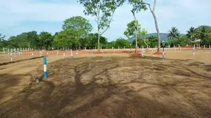 මරදන්කඩවල නගරයෙන්ම සින්නක්කර බිම්කොටස් විකිණීමට