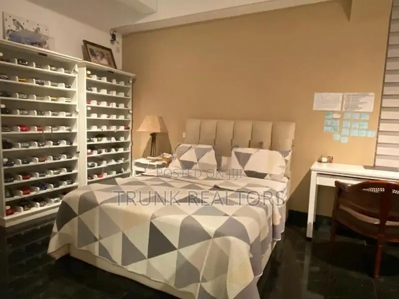 Colombo 03 03BR Apartment For Rent (NK107756)