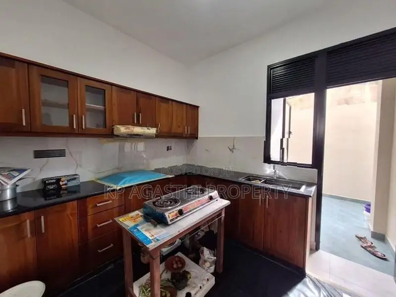 Modern House for Sale in Kalubowila