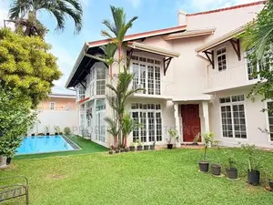 Colombo 05 Luxury House for Sale in prime location