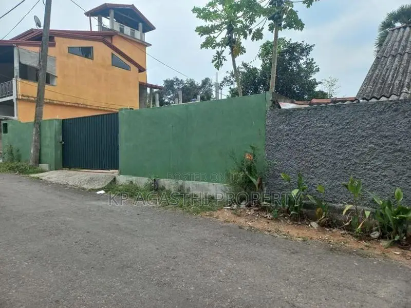 Wattala Super Land for Sale