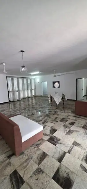2 Storey House for Rent in Colombo 8